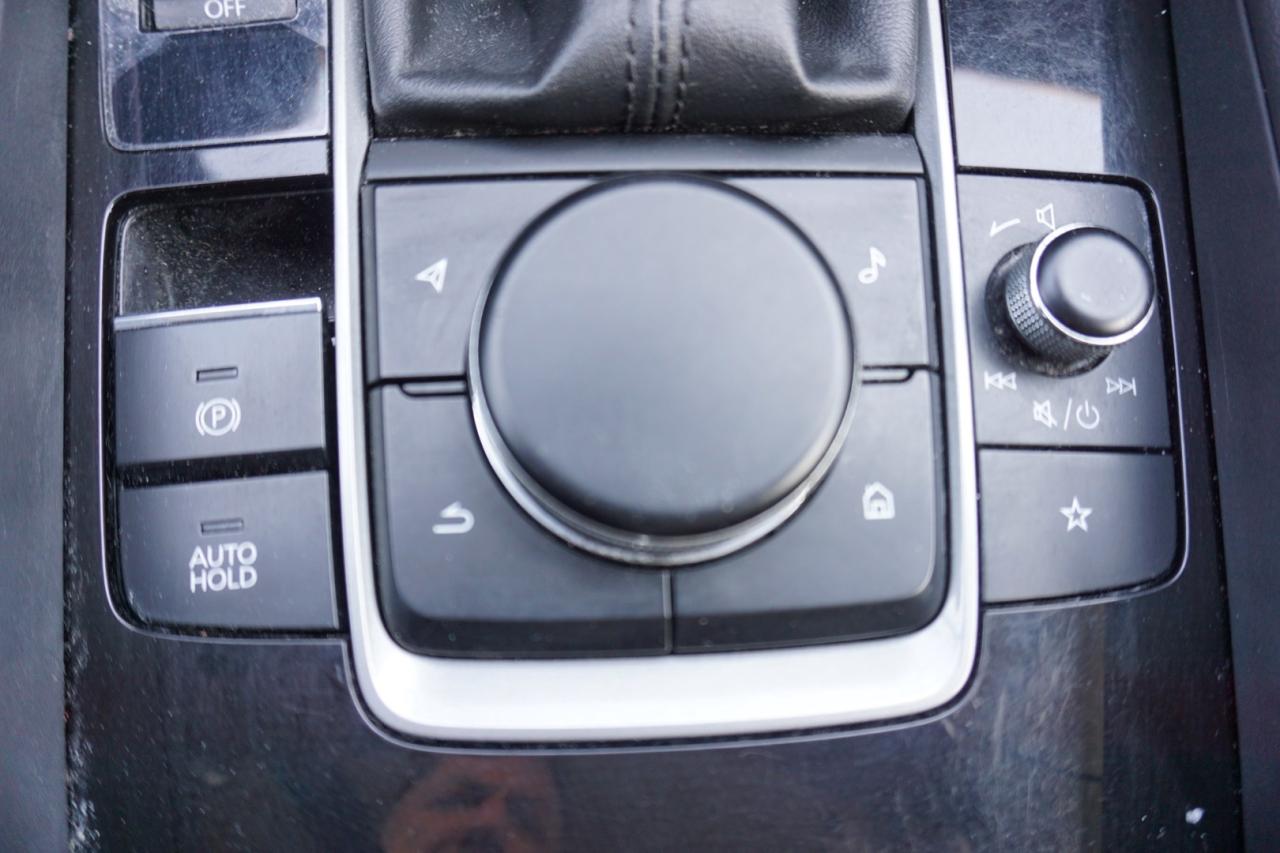 2019 Mazda MAZDA3 2.5L SELECT CERTIFIED *ACCIDENT FREE*MAZDA MAINTAIN* CAMERA BLUETOOTH HEATED SEATS CRUISE ALLOYS - Photo #28