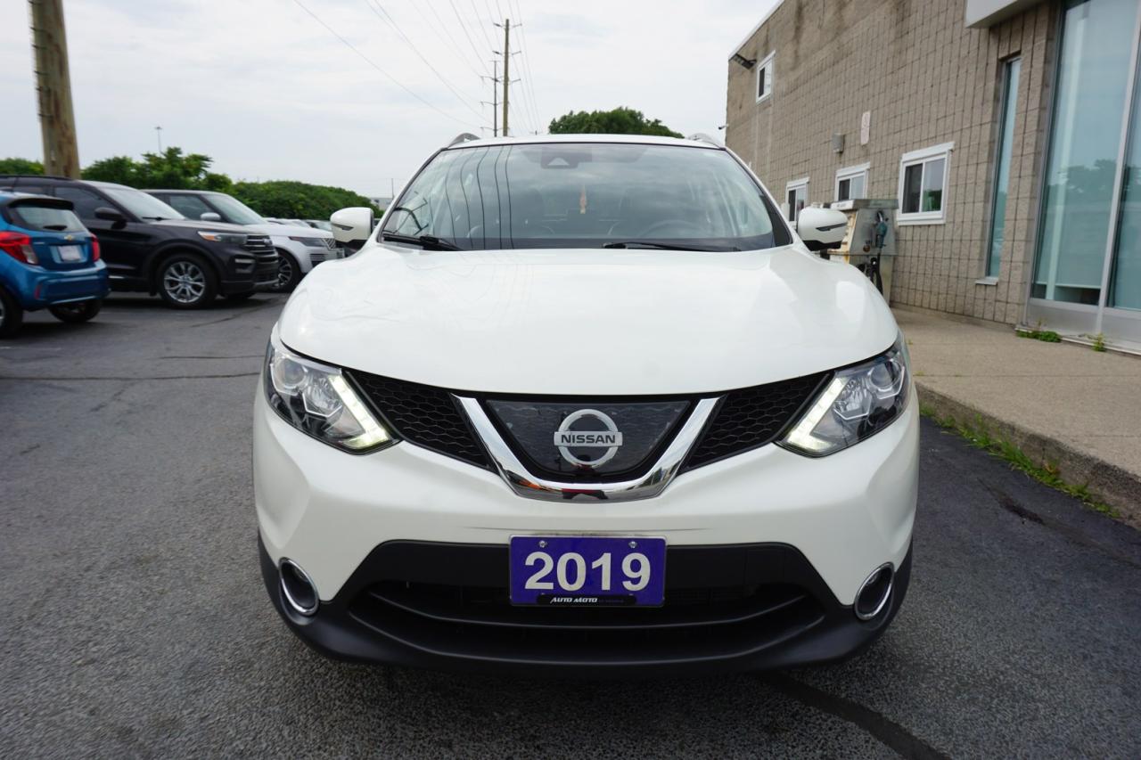2019 Nissan Qashqai SL AWD CERTIFIED *ACCIDENT FREE*NISAN MAINTAIN* CAMERA NAV BLUETOOTH LEATHER HEATED SEATS SUNROOF CRUISE ALLOYS - Photo #2