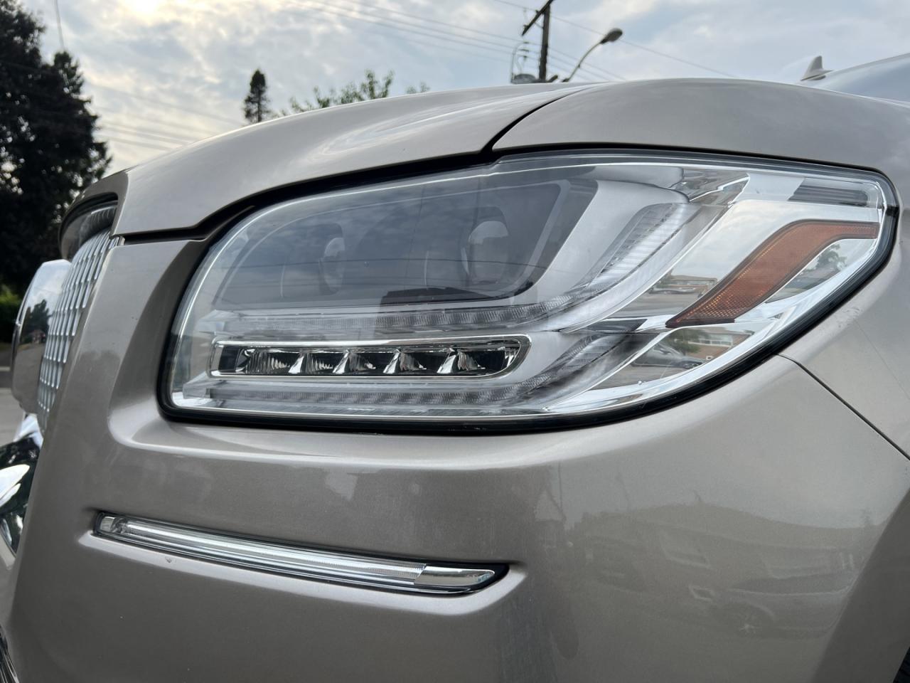 2019 Lincoln Navigator L Reserve 4WD - Photo #6