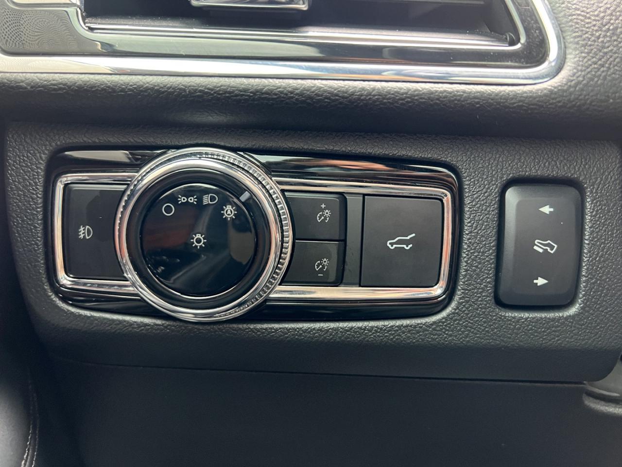 2019 Lincoln Navigator L Reserve 4WD - Photo #23