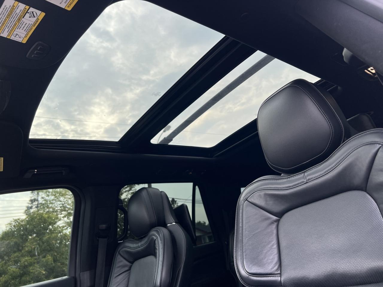 2019 Lincoln Navigator L Reserve 4WD - Photo #26