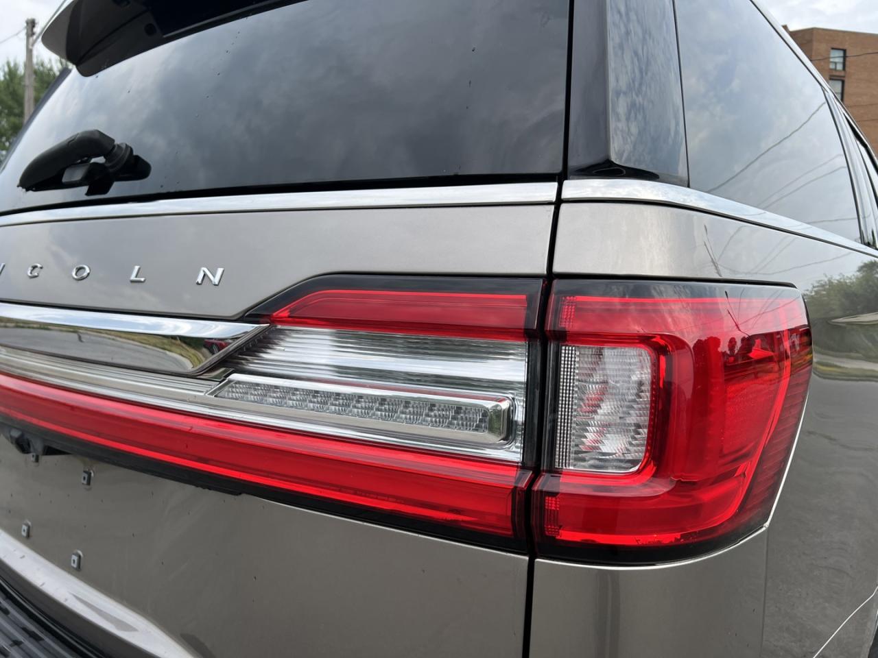 2019 Lincoln Navigator L Reserve 4WD - Photo #29