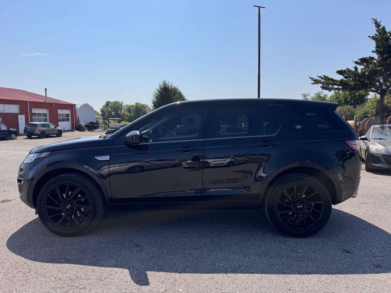 2015 Land Rover Discovery Sport 4WD 4dr HSE - Photo #4
