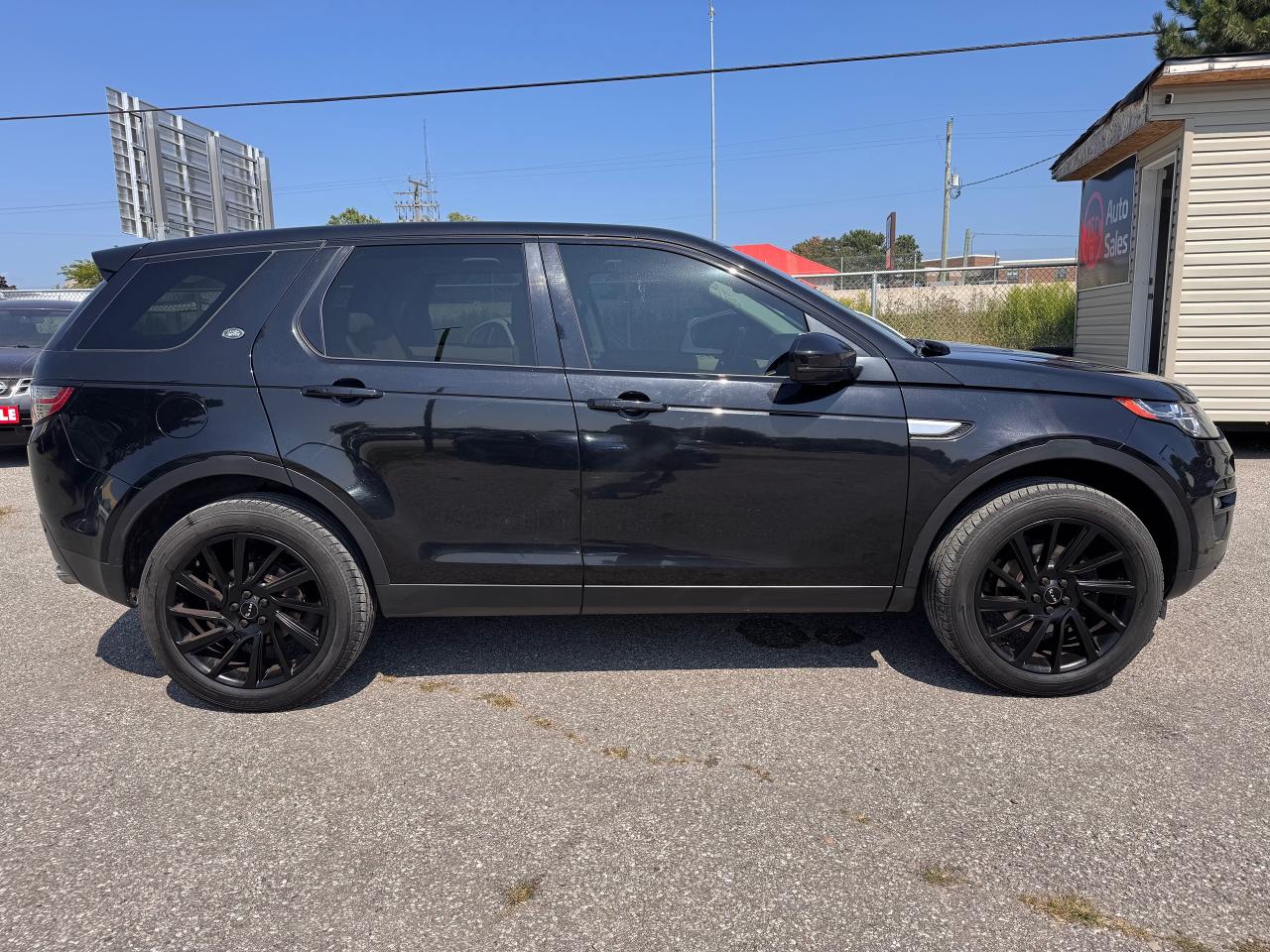 2015 Land Rover Discovery Sport 4WD 4dr HSE - Photo #8