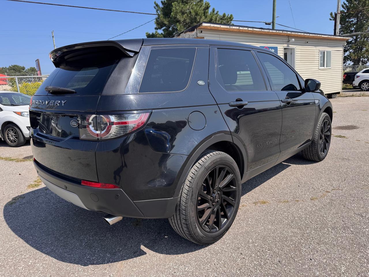 2015 Land Rover Discovery Sport 4WD 4dr HSE - Photo #7