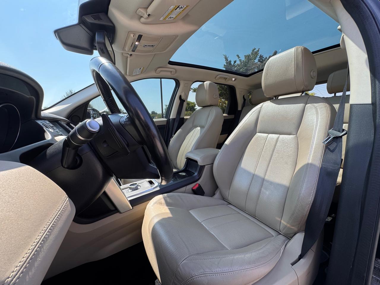 2015 Land Rover Discovery Sport 4WD 4dr HSE - Photo #17