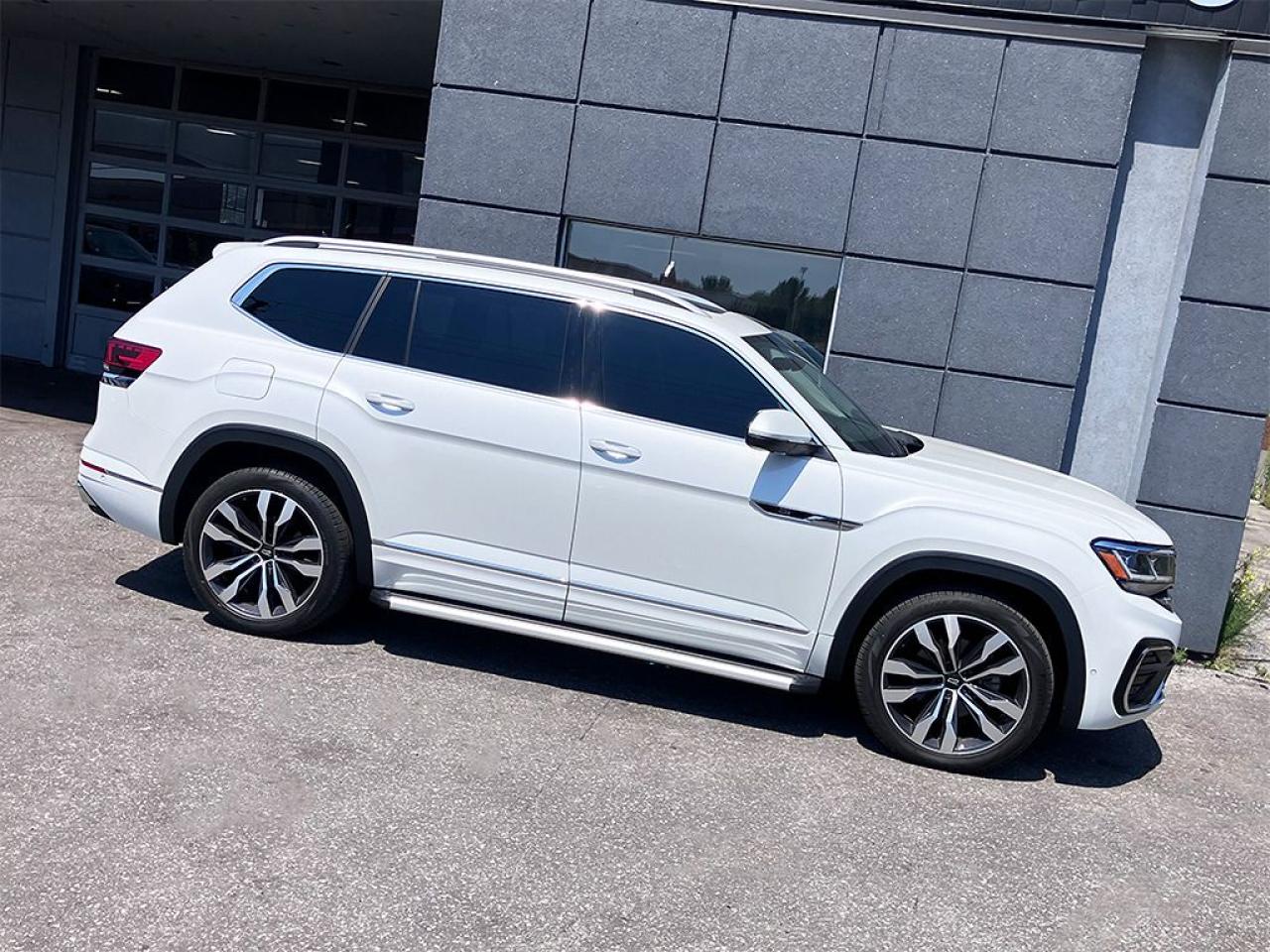Used 2022 Volkswagen Atlas EXECLINE | R-LINE | 3.6L V6 | NAVIGATION | 360 CAM for sale in Toronto, ON