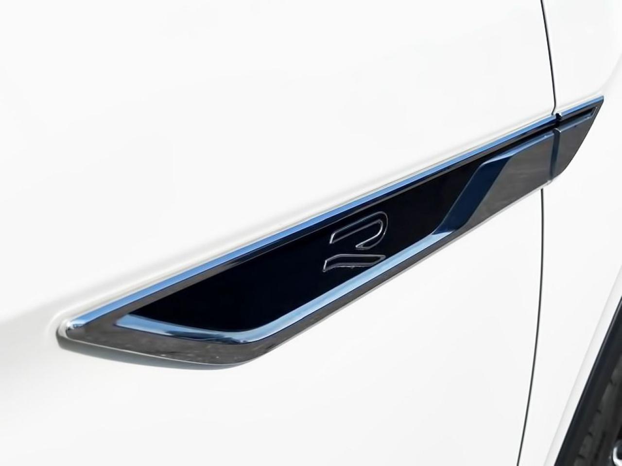 2022 Volkswagen Atlas EXECLINE | R-LINE | 3.6L V6 | NAVIGATION | 360 CAM Photo3