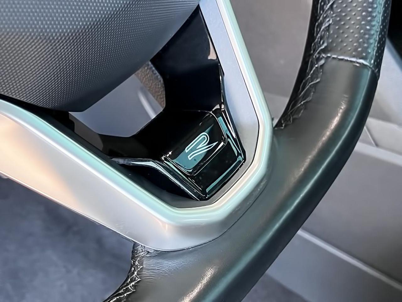 2022 Volkswagen Atlas EXECLINE | R-LINE | 3.6L V6 | NAVIGATION | 360 CAM Photo4