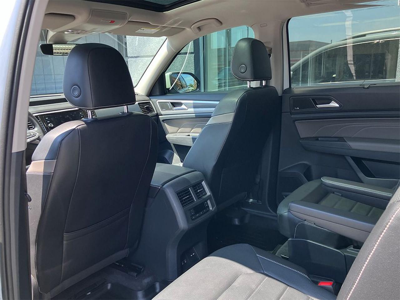 2022 Volkswagen Atlas EXECLINE | R-LINE | 3.6L V6 | NAVIGATION | 360 CAM - Photo #12
