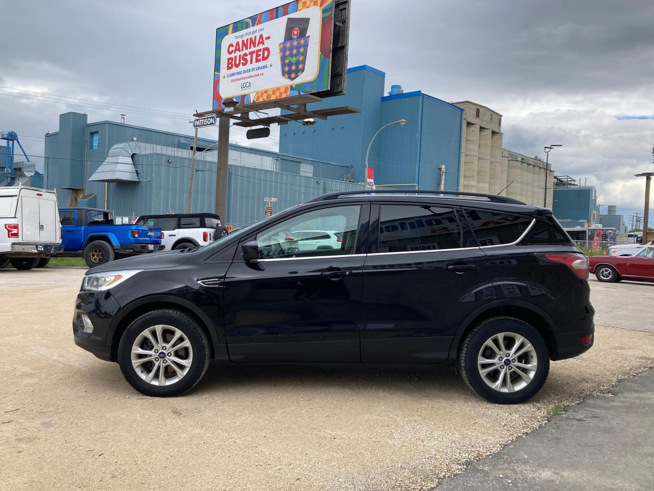 2017 Ford Escape SE - Photo #3