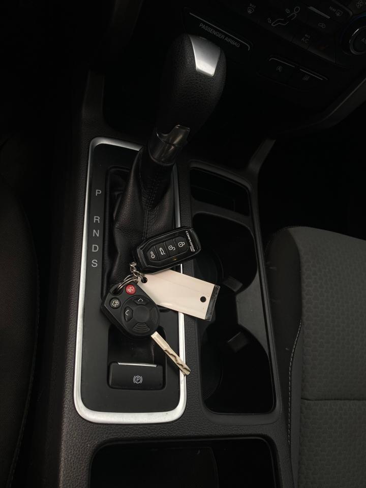 2017 Ford Escape SE - Photo #23