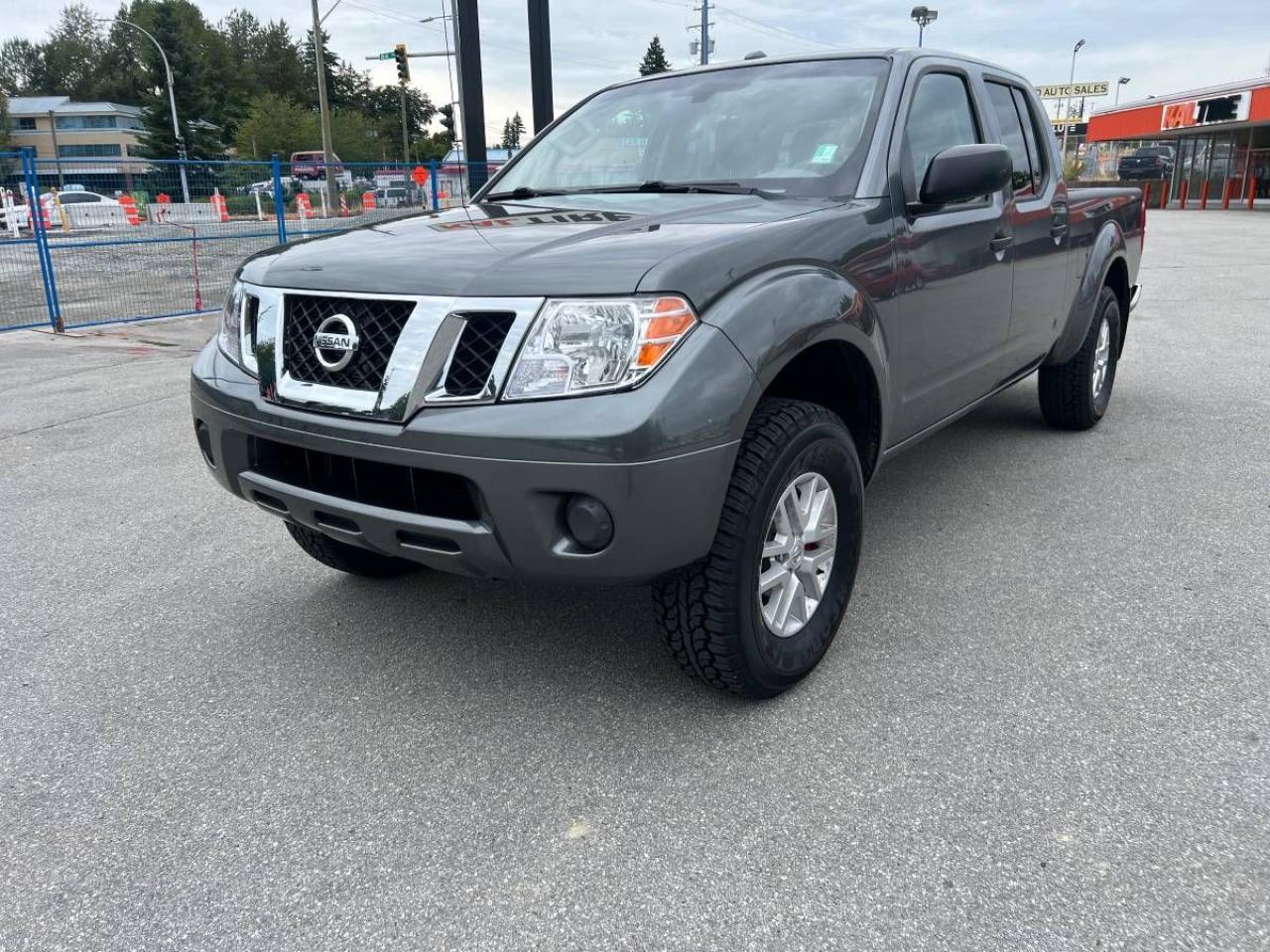 2017 Nissan Frontier SV - Photo #4