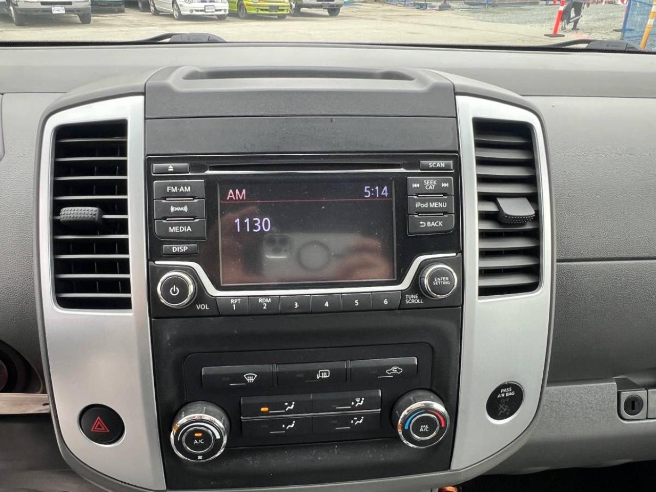2017 Nissan Frontier SV - Photo #15