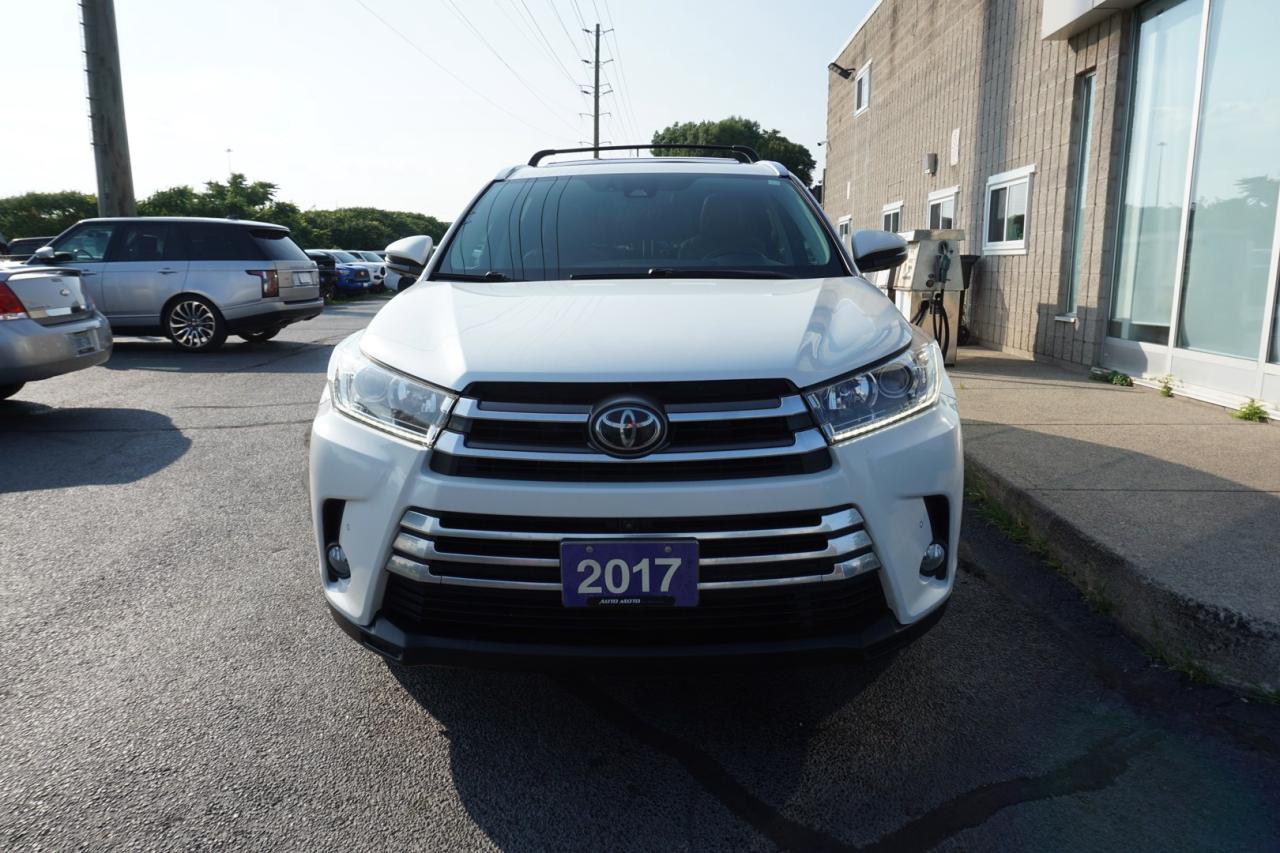2017 Toyota Highlander V6 LIMITED AWD *ACCIDENT FREE*TOYOTA MAINTAIN* CAMERA NAV BLUETOOTH LEATHER HEATED SEATS PANO ROOF CRUISE ALLOYS - Photo #2