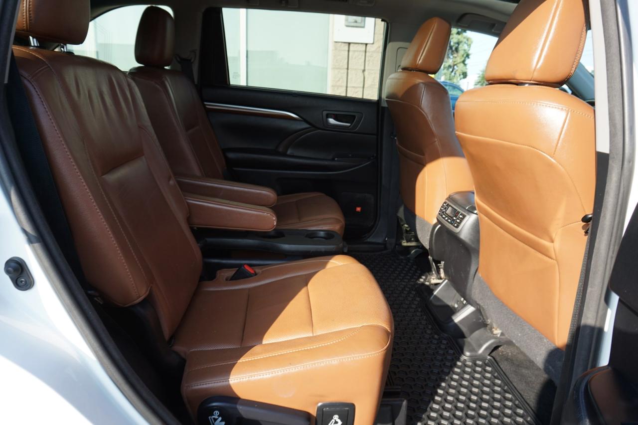 2017 Toyota Highlander V6 LIMITED AWD *ACCIDENT FREE*TOYOTA MAINTAIN* CAMERA NAV BLUETOOTH LEATHER HEATED SEATS PANO ROOF CRUISE ALLOYS - Photo #20