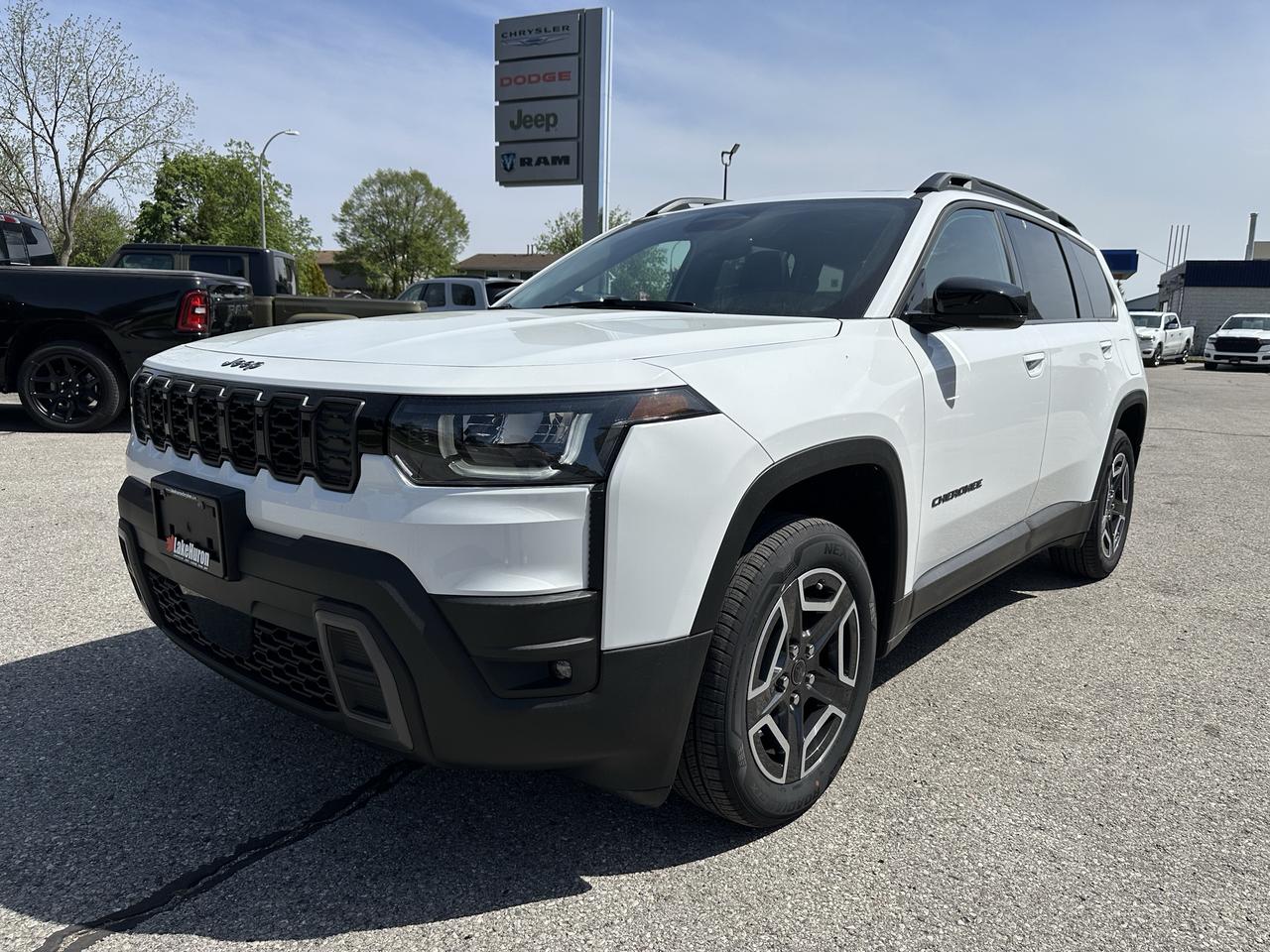 2026 Jeep Cherokee Limited Photo2