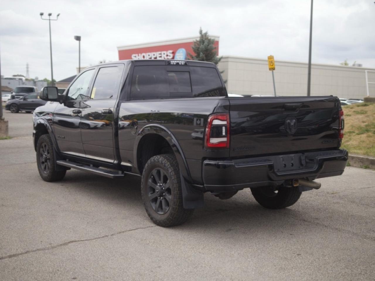 2019 RAM 2500 Laramie  **NIGHT EDITION - SUNROOF** Photo