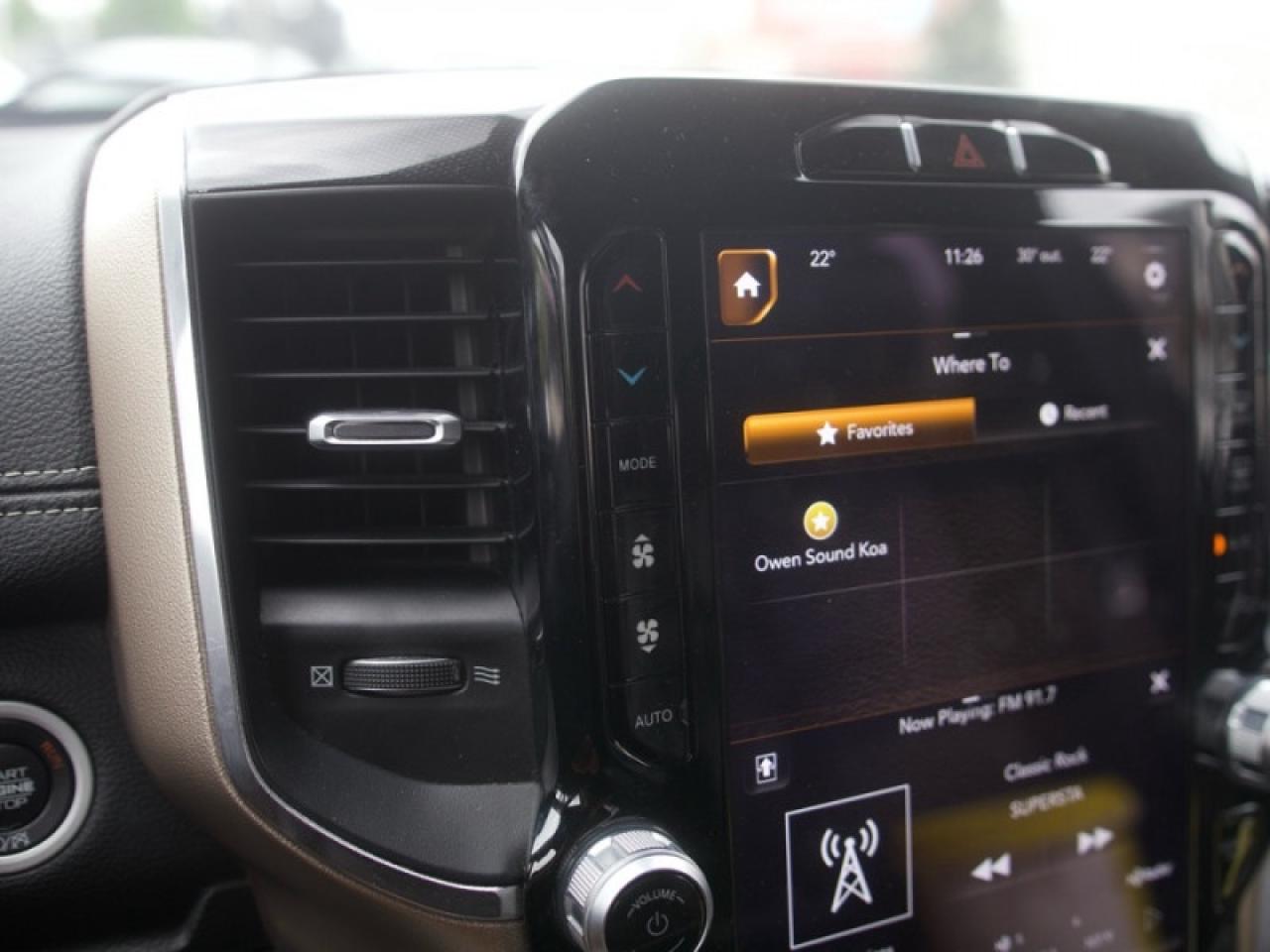 2019 RAM 2500 Laramie  **NIGHT EDITION - SUNROOF** Photo