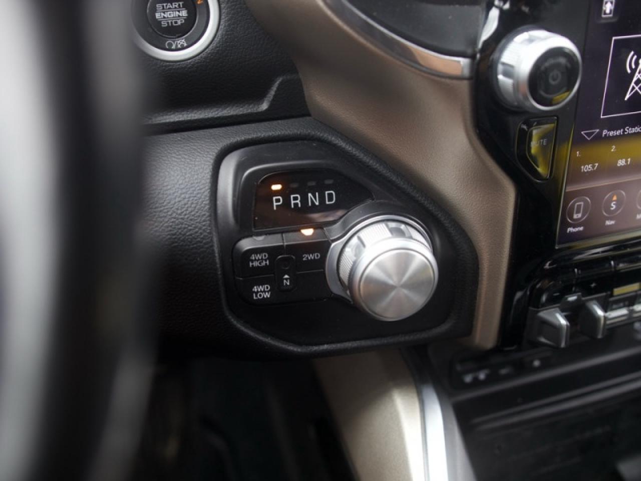 2019 RAM 2500 Laramie  **NIGHT EDITION - SUNROOF** Photo
