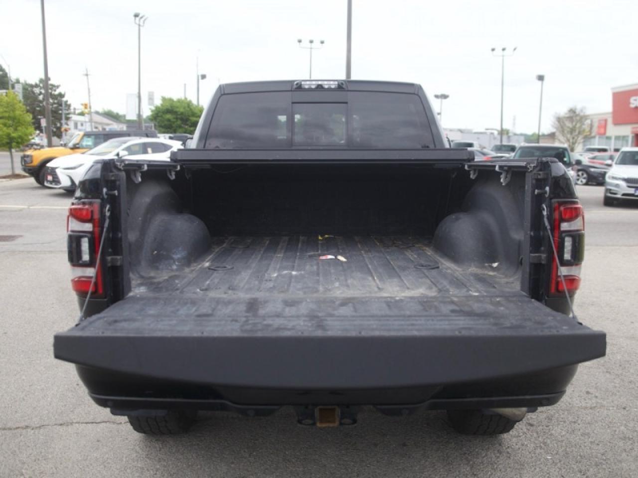 2019 RAM 2500 Laramie  **NIGHT EDITION - SUNROOF** Photo