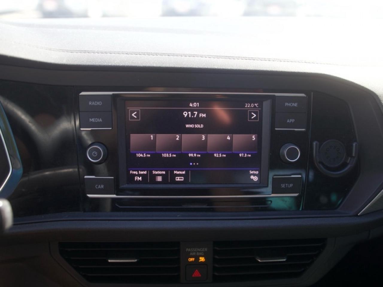 2019 Volkswagen Jetta Comfortline  **LOW MILEAGE** Photo