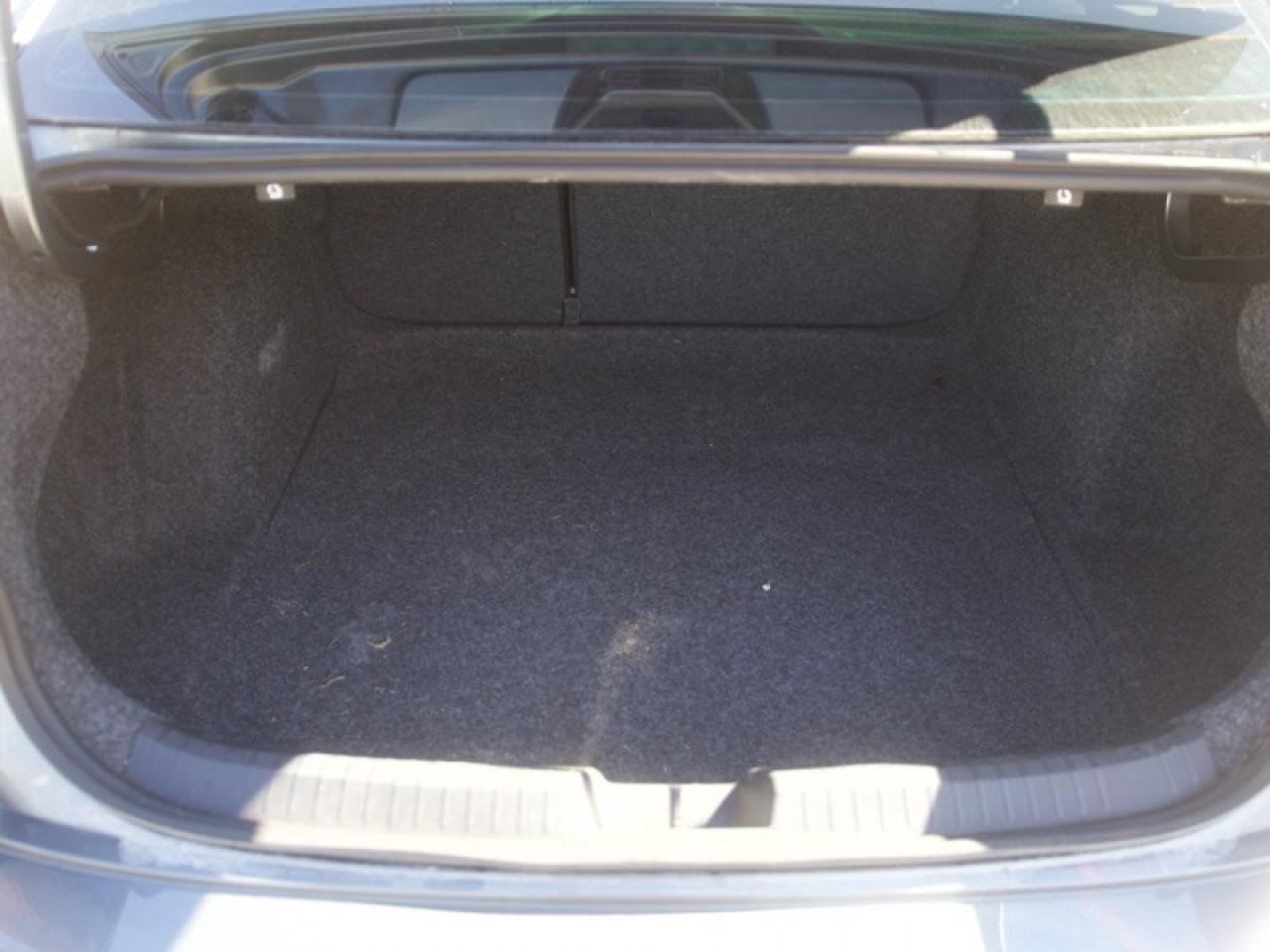 2019 Volkswagen Jetta Comfortline  **LOW MILEAGE** Photo