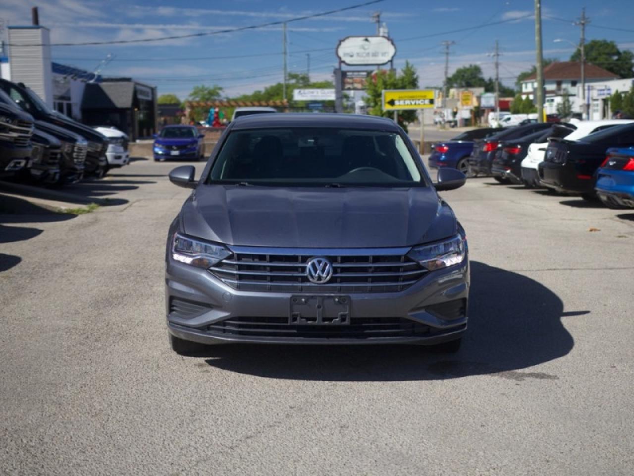 2019 Volkswagen Jetta Comfortline  **LOW MILEAGE** Photo