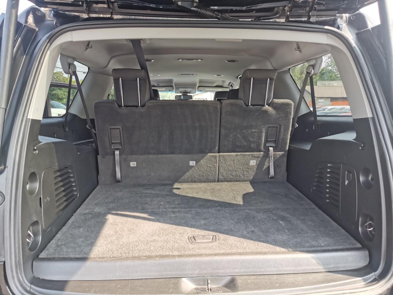 2020 GMC Yukon XL SLE - Photo #19