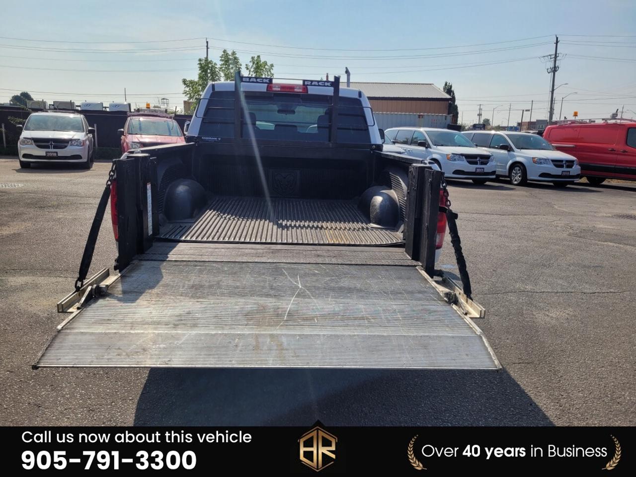 2018 RAM 1500 4WD | Hemi 5.7L | No  Accidents Reported  | with L Photo