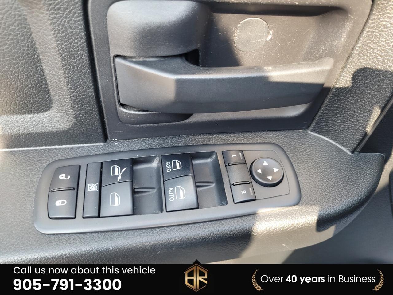 2018 RAM 1500 4WD | Hemi 5.7L | No  Accidents Reported  | with L Photo