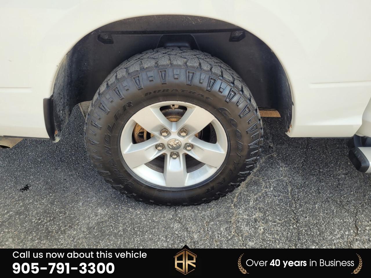 2018 RAM 1500 4WD | Hemi 5.7L | No  Accidents Reported  | with L Photo