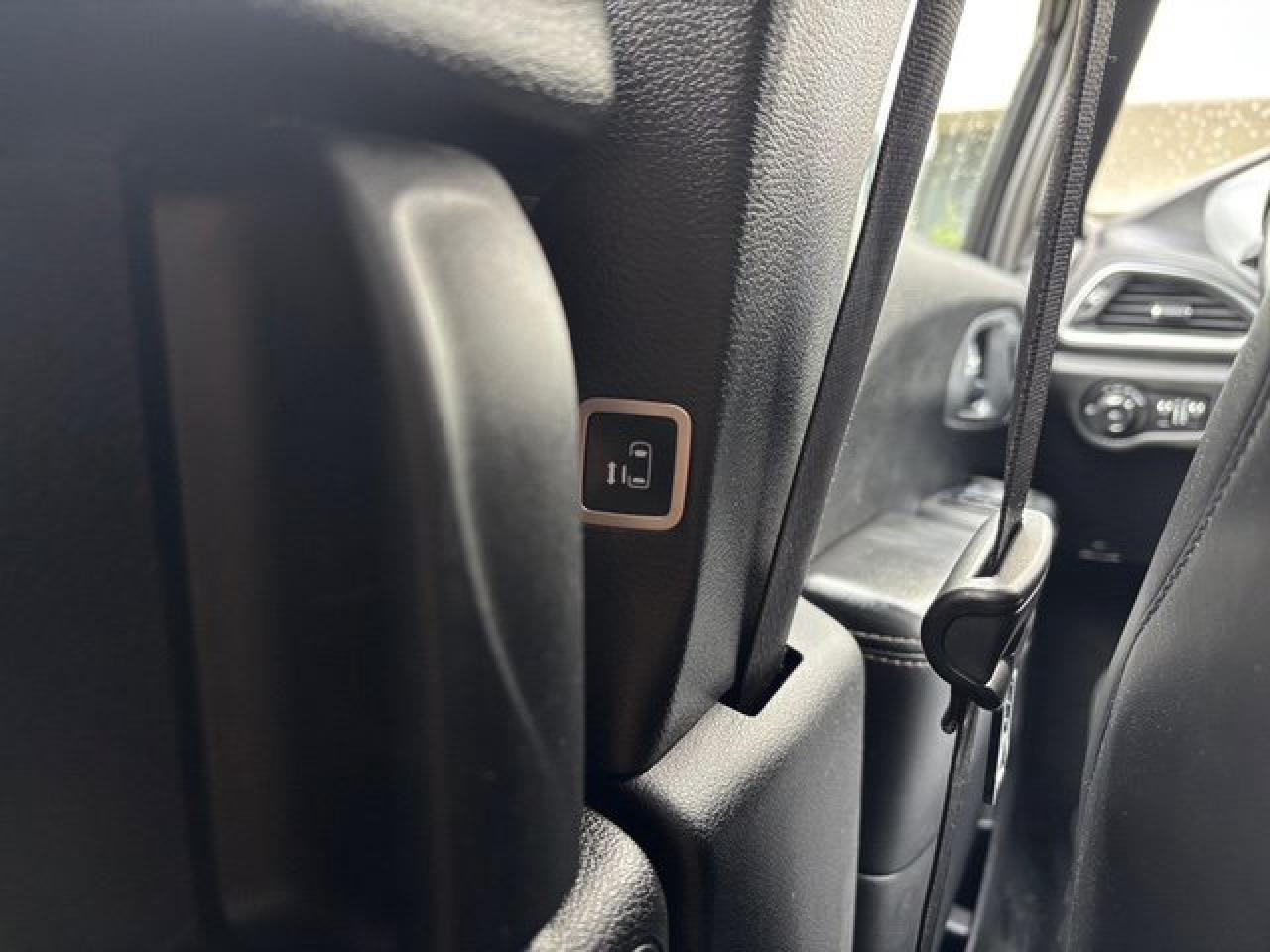 12847295