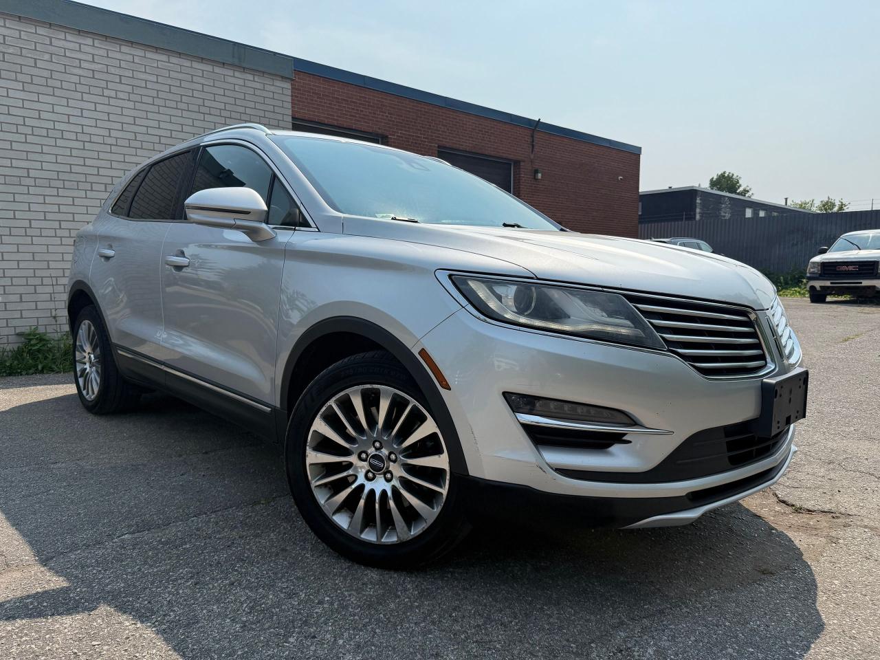 Used 2015 Lincoln MKC 2.0T AWD *SAFETY INCL*LOADED*RUST FREE!* for sale in North York, ON