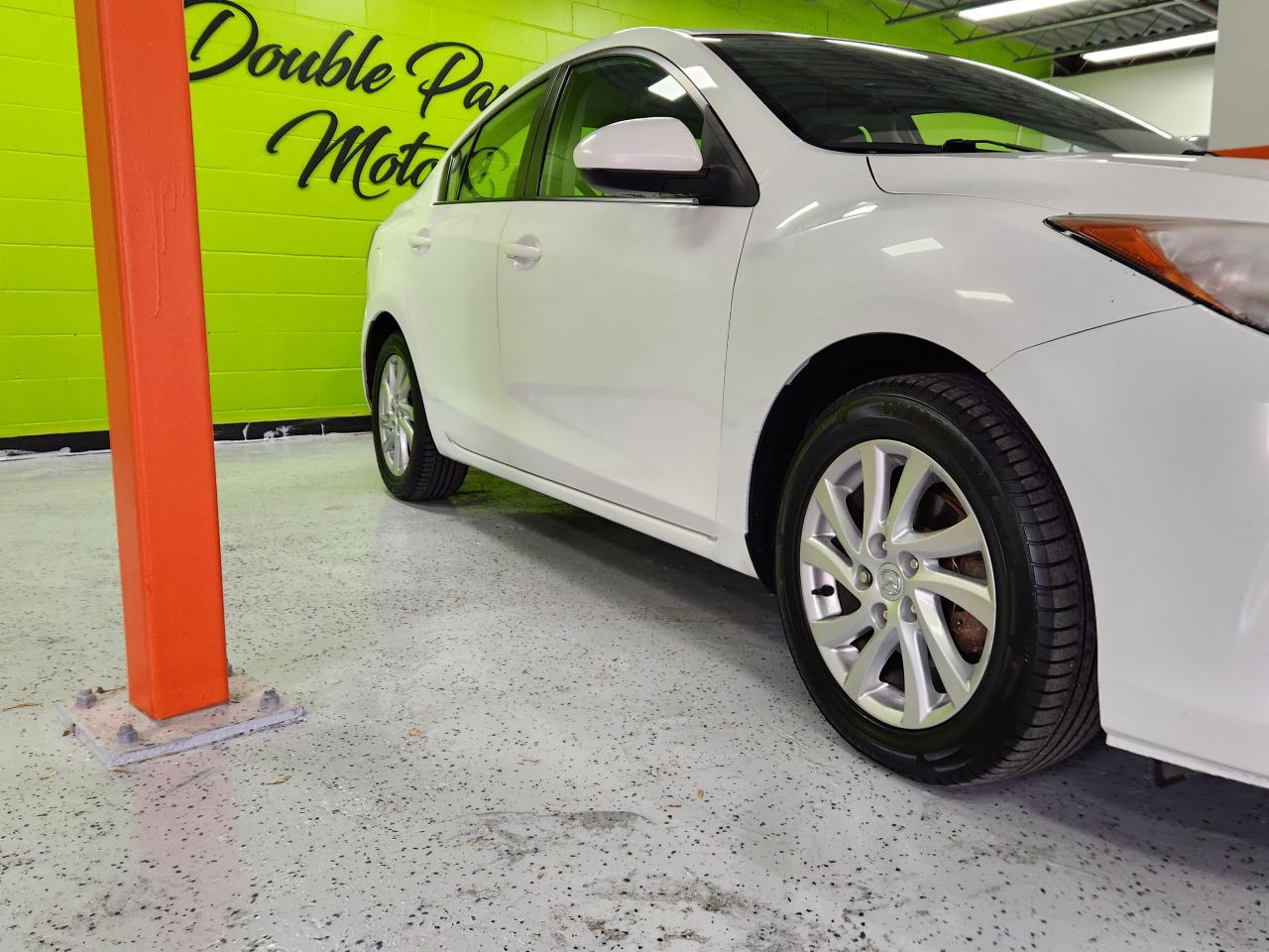 2012 Mazda MAZDA3 GS-SKY Sunroof H-Ted Seats Certified Clean Auto - Photo #7