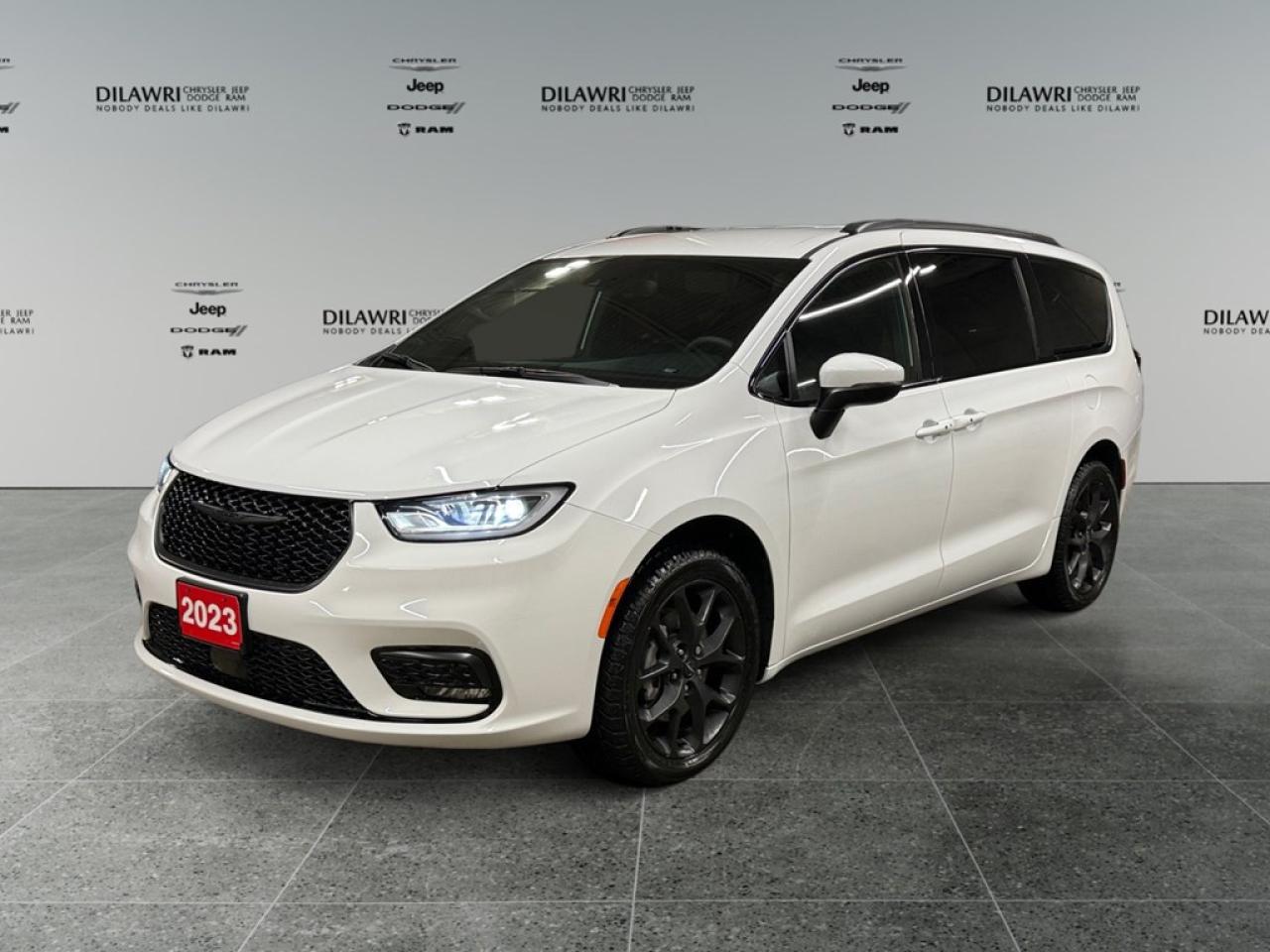 Used 2023 Chrysler Pacifica TOURING L AWD for sale in Nepean, ON
