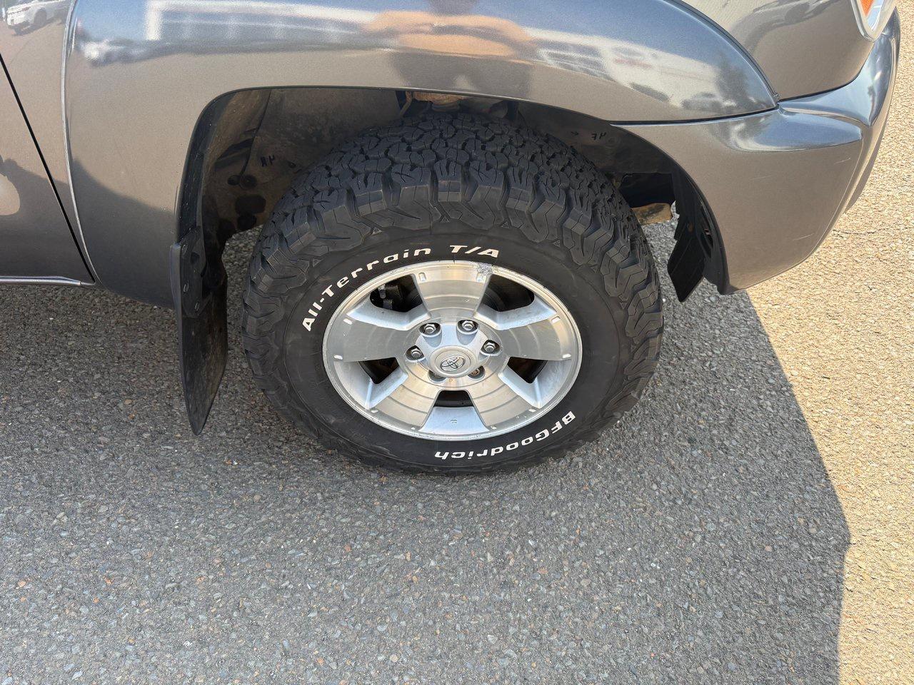 2015 Toyota Tacoma Base Photo3