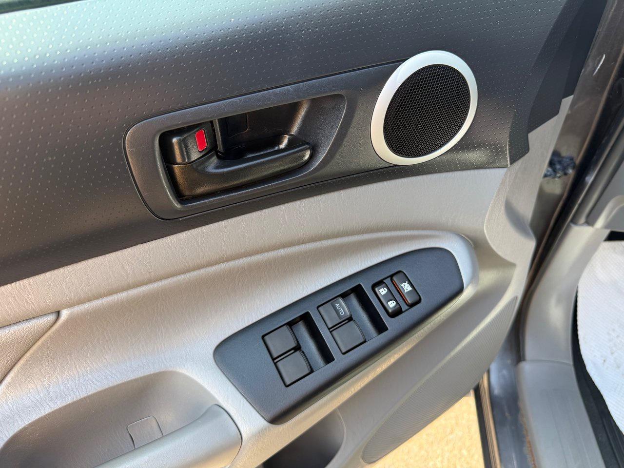 2015 Toyota Tacoma Base Photo