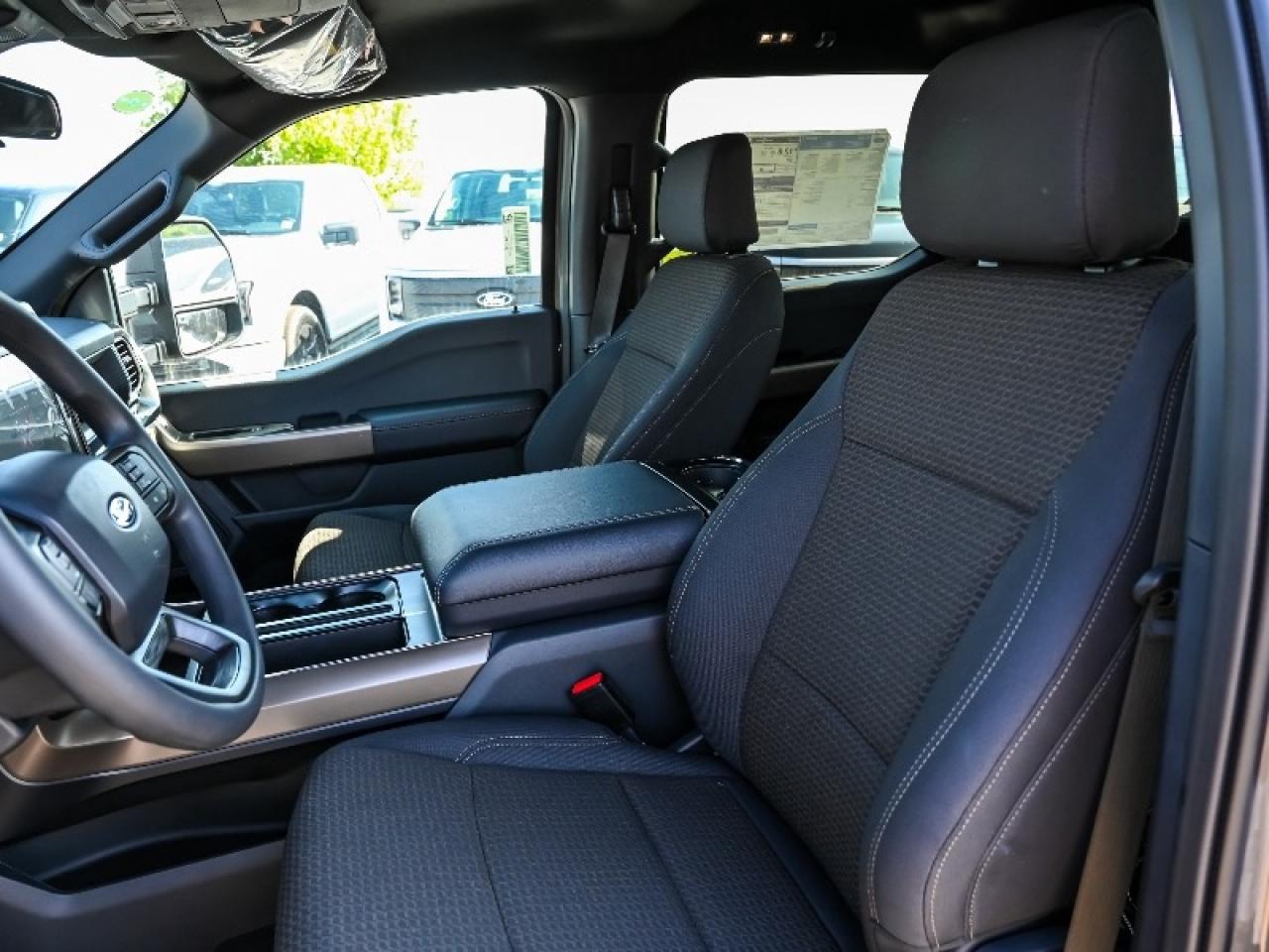 2025 Ford F-150 STX Photo