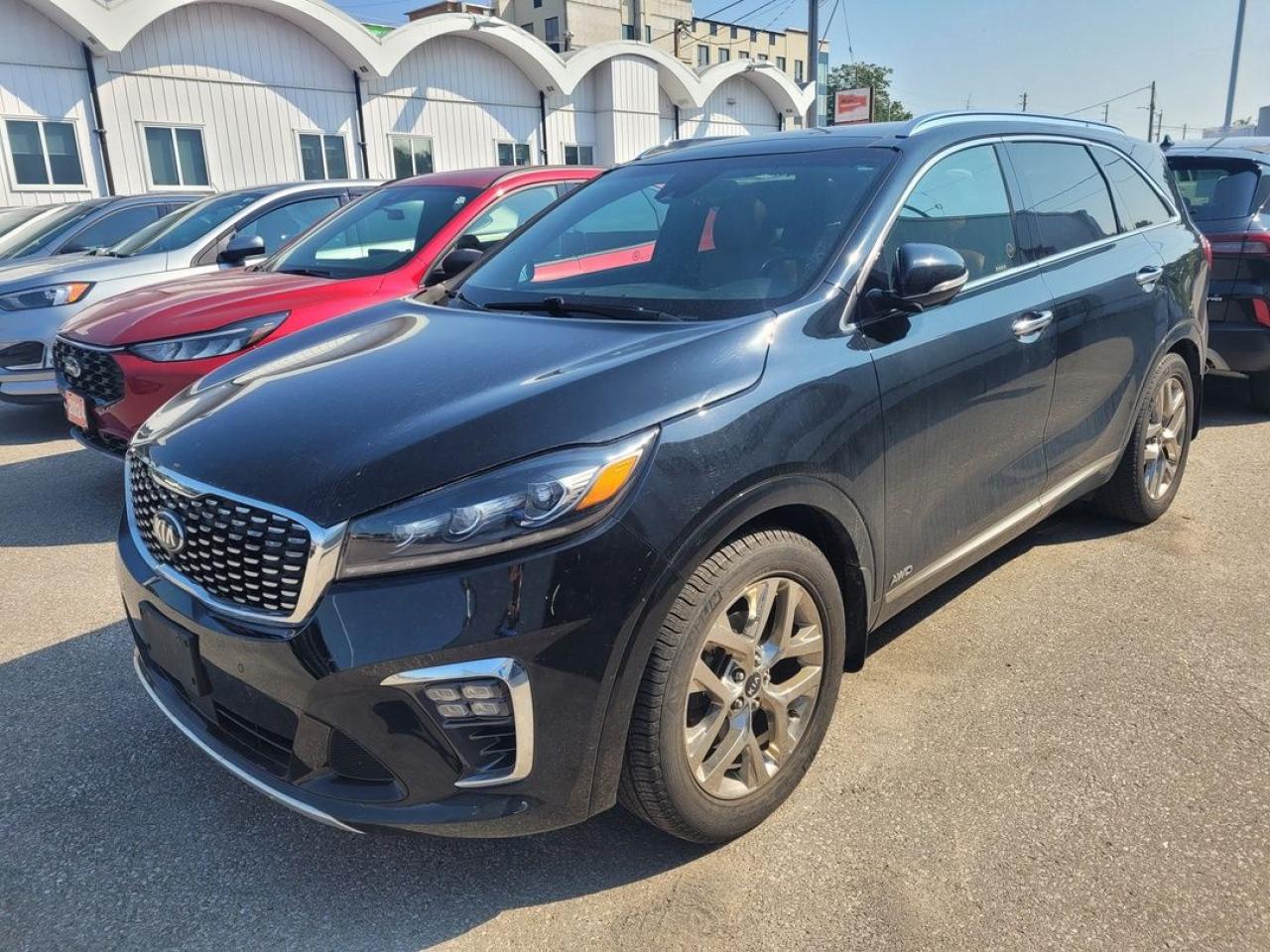 2019 Kia Sorento SX Photo2