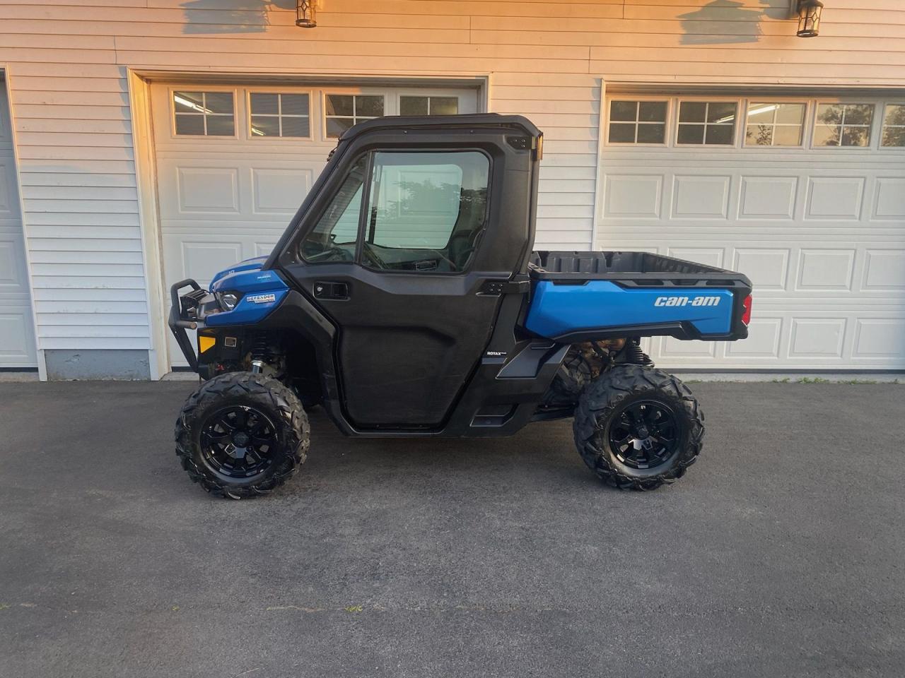 2021 Can-Am Defender HD10  - Photo #5