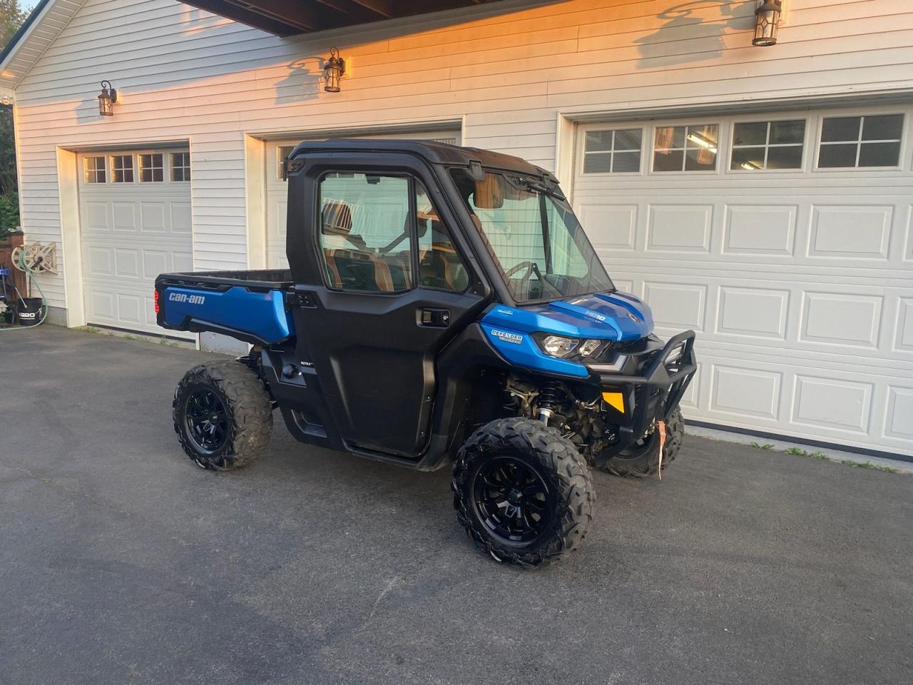 2021 Can-Am Defender HD10  - Photo #6
