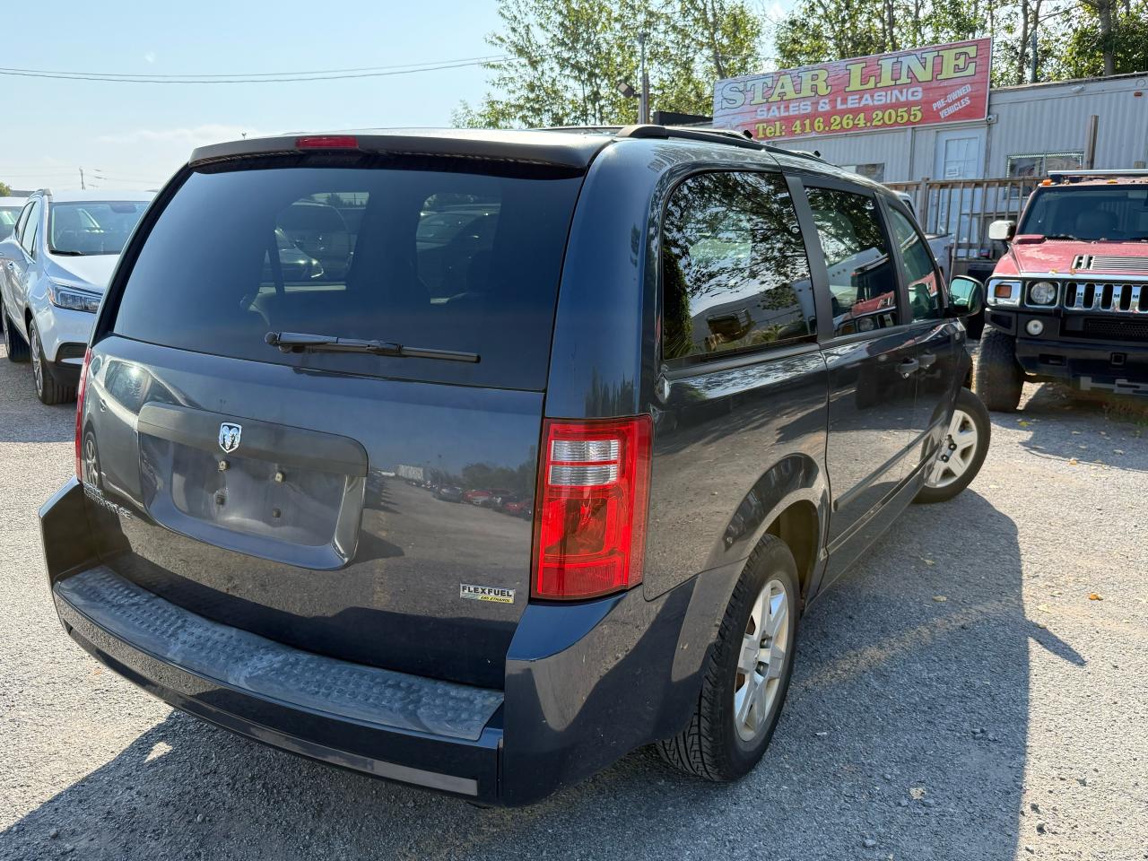 2008 Dodge Grand Caravan SE - Photo #4