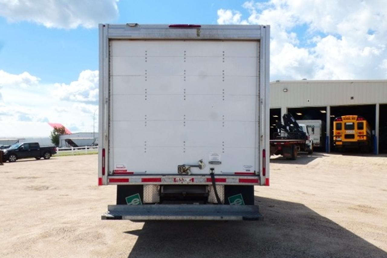 2024 Ford E-450 CUBE VAN DRW w/BUC - Photo #7
