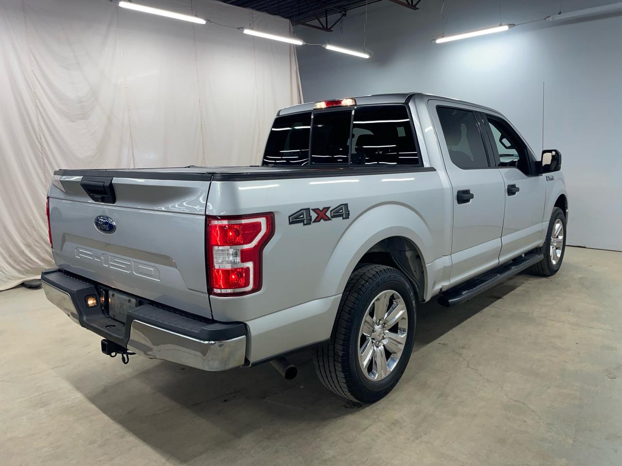 2018 Ford F-150 XLT Photo6