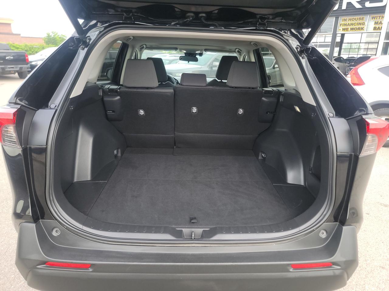 2023 Toyota RAV4 XLE - Photo #16