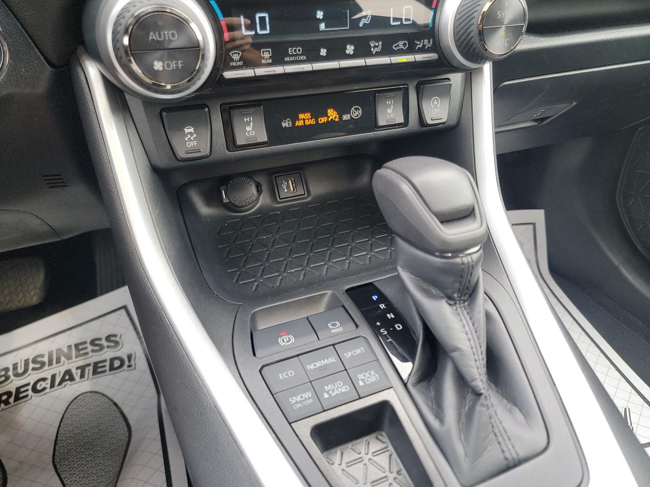 2023 Toyota RAV4 XLE - Photo #20