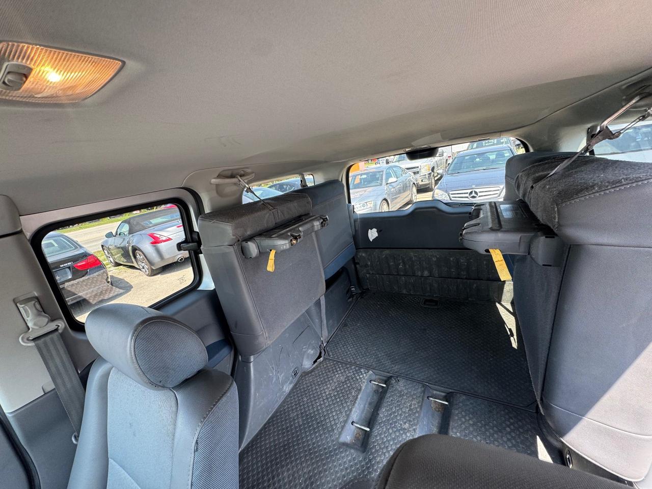 2006 Honda Element RUST FREE, MANUAL, GREAT SHAPE, CERTIFIED - Photo #12