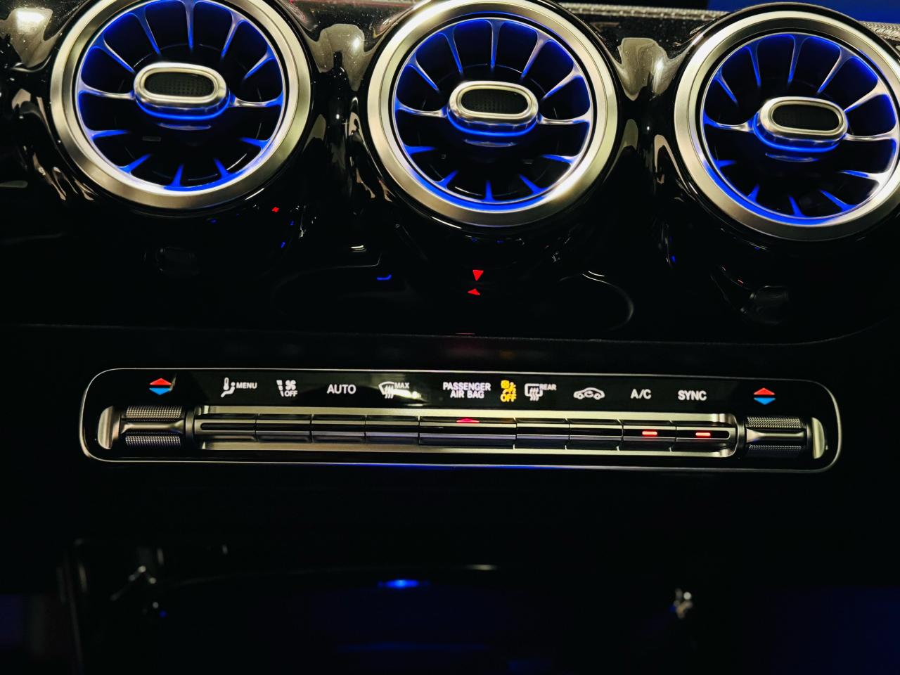 2021 Mercedes-Benz CLA 250 CLA 250 - Photo #16
