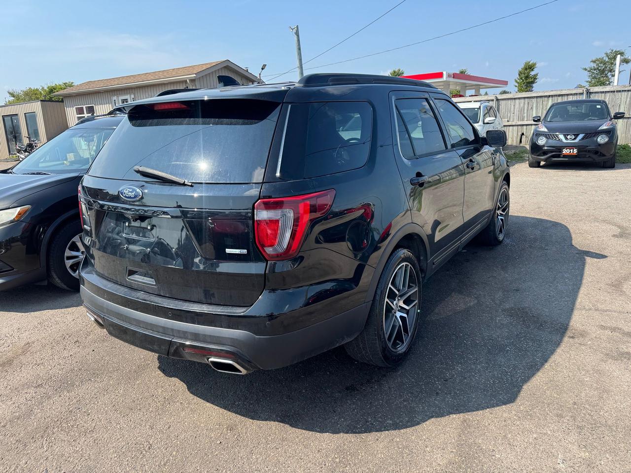 2016 Ford Explorer Sport, WELL MAINTAINED, 7 PASSENGER, CERTIFIED Photo4